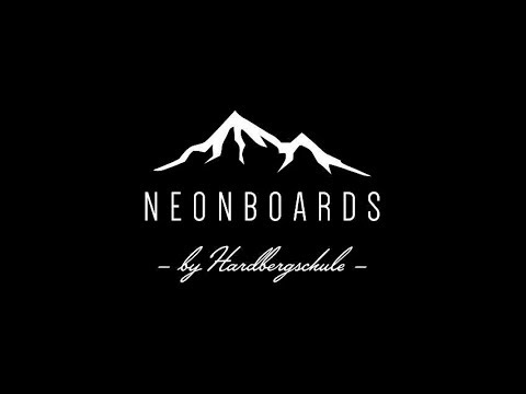 Neonboards: Die Schülerfirma der Hardbergschule Mosbach