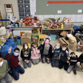 Spendenaktion der Klasse 5/6a fürs Ahrtal Spendenaktion der Klasse 5/6a fürs Ahrtal